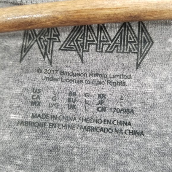 Def Leppard Cut-Out Lace-up Graphic T Shirt - Picture 7 of 8